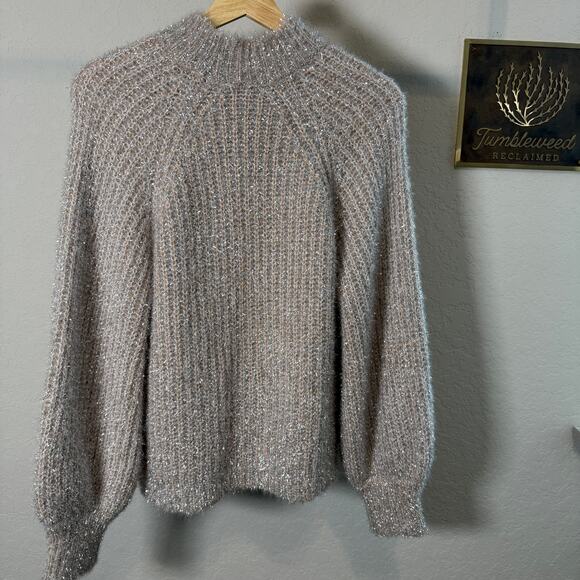 See and Be Seen Women's Silver Metallic and Tan Eyelash Sweater Size S - Picture 1 of 10